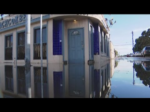 Mission Beach roads flood thanks to rainstorm